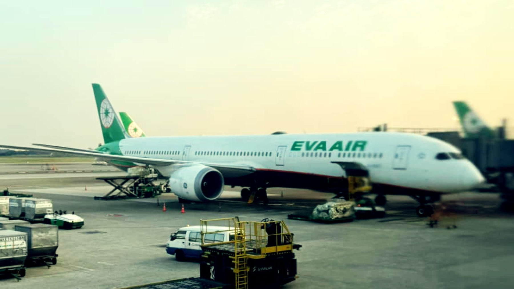 佳冬鄉農會 透紅佳人/ 遺憾的重量/ 一葷一素